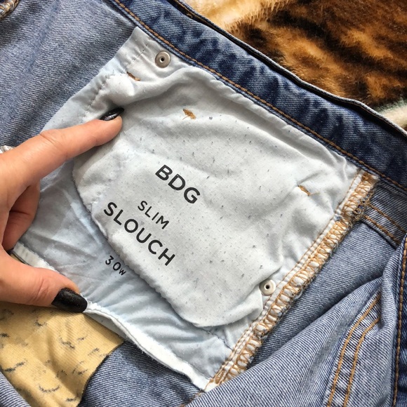 BDG jeans. Absolutely gorgeous and comfortable. Size 30 W. measurements on pics - Picture 14 of 17